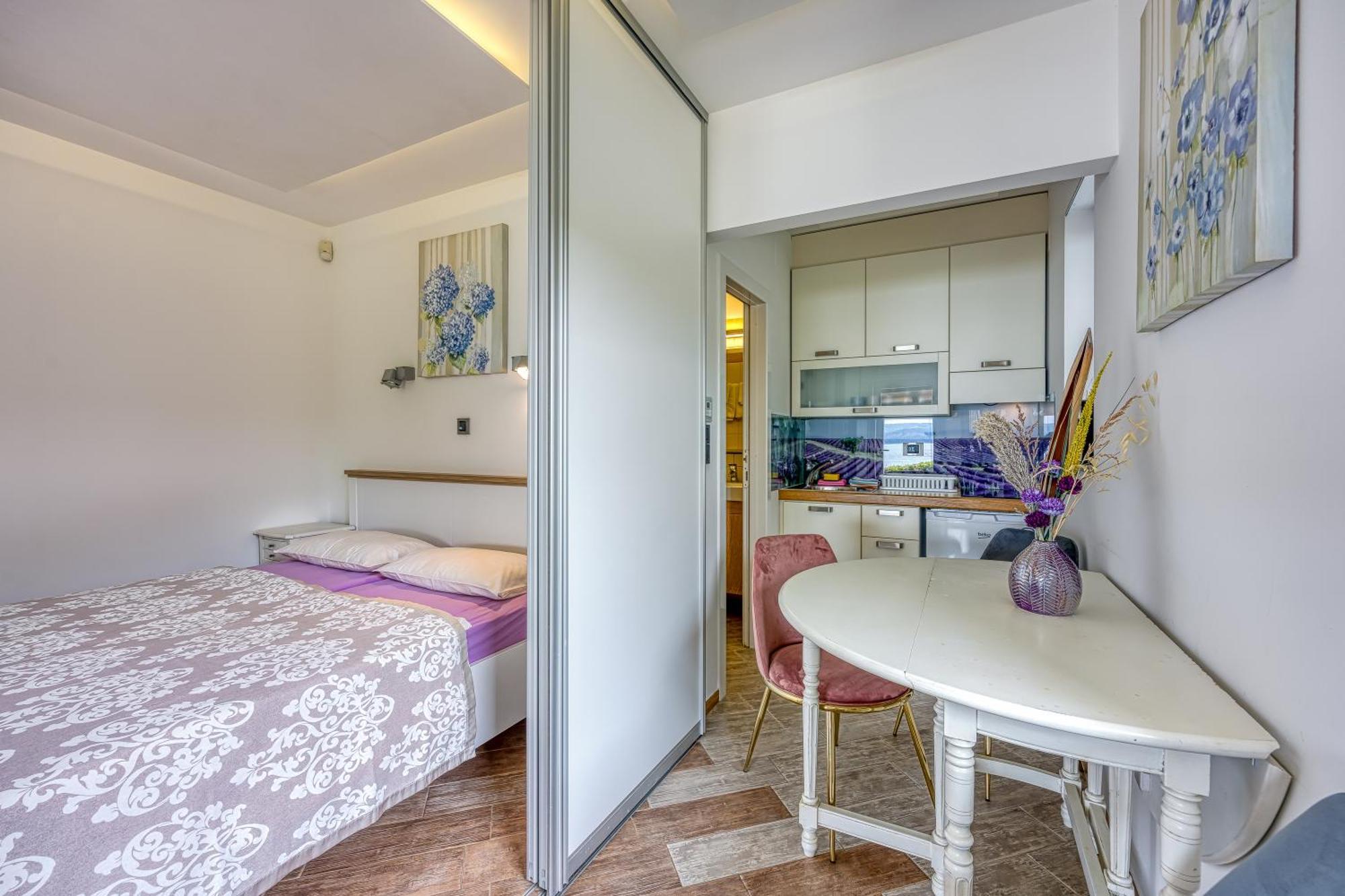 Debeli Rtic Apartments - Happy Rentals Ankaran Extérieur photo