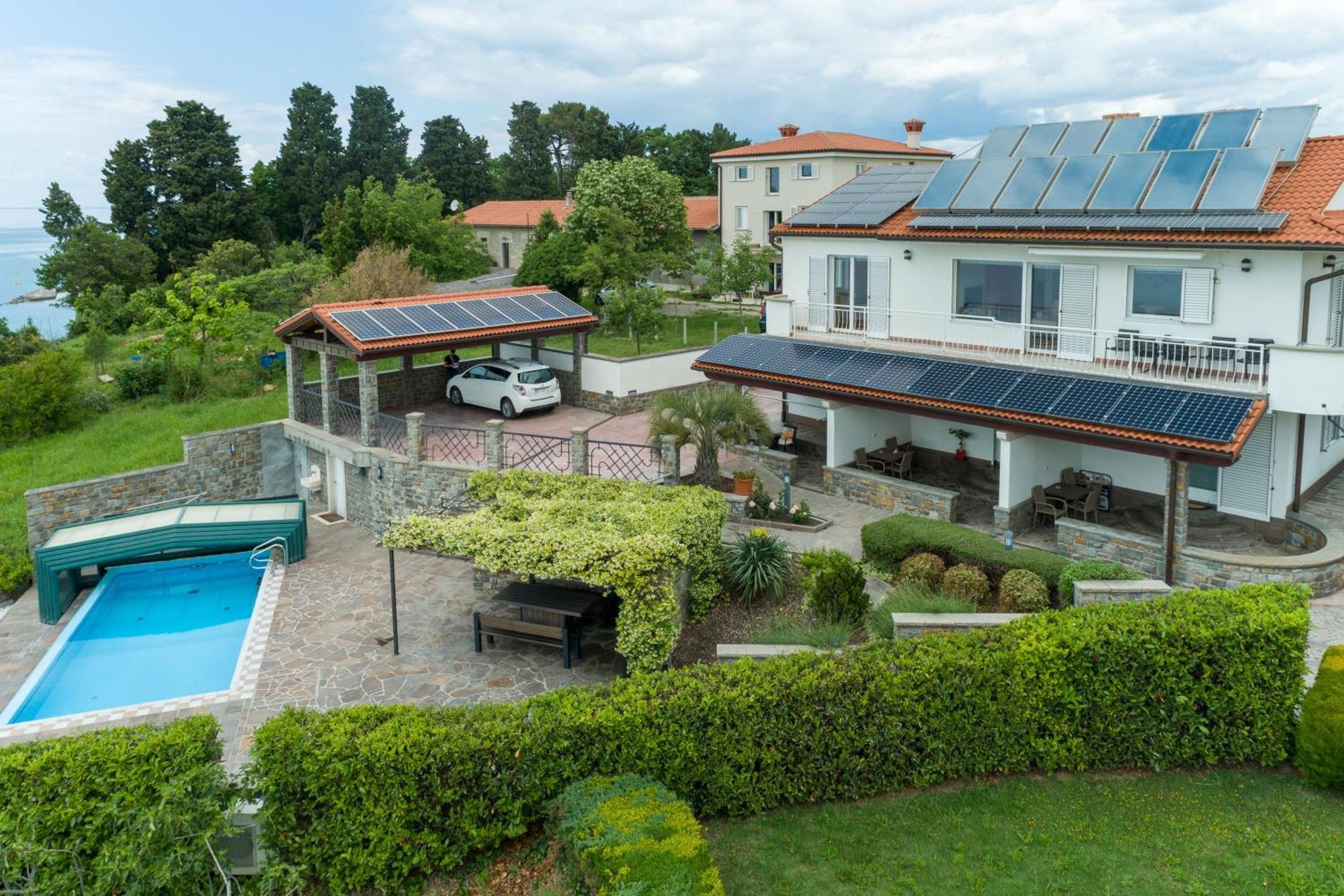 Debeli Rtic Apartments - Happy Rentals Ankaran Extérieur photo